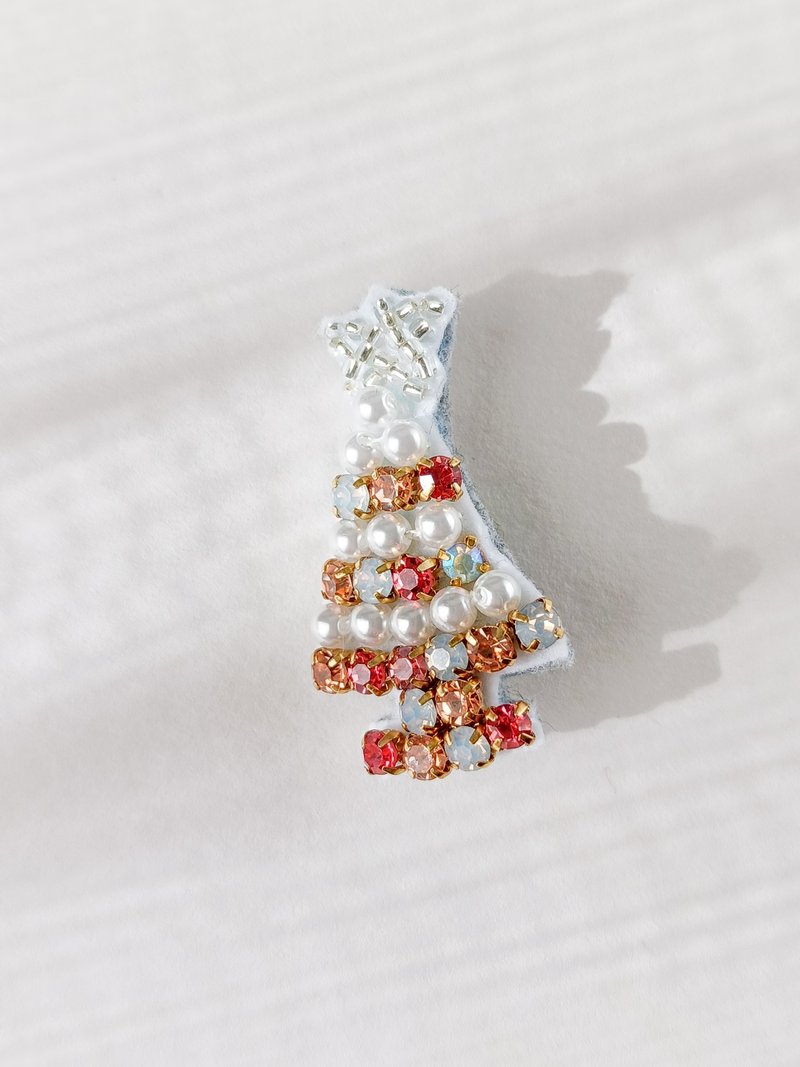 珍珠宝石粉红圣诞树刺绣胸针 - 胸针 - 羊毛 粉红色