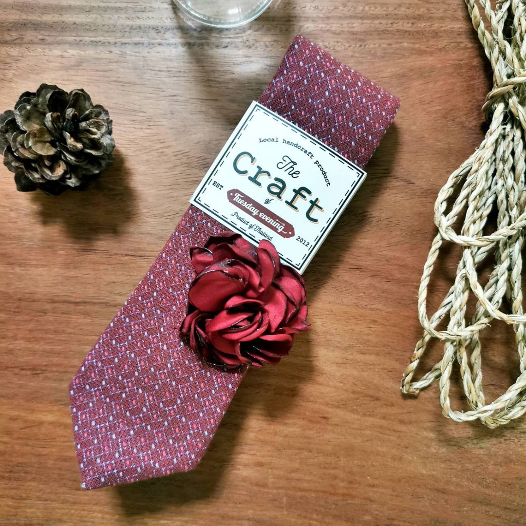 Flower Brooch Pin /with The Craft  Red Mulberry Grey Stitchy Dot Necktie - 领带/领带夹 - 棉 红色