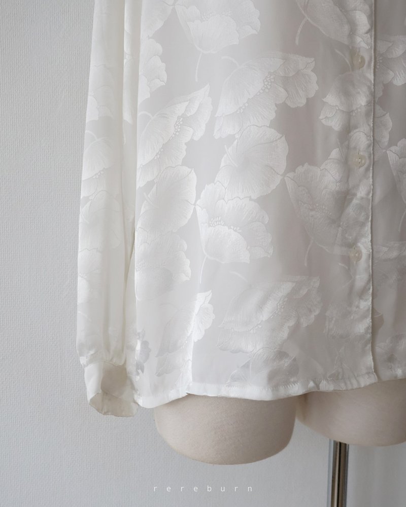 日本制复古印花仿缎面宽松长袖白色古着衬衫 - 女装衬衫 - 聚酯纤维 白色