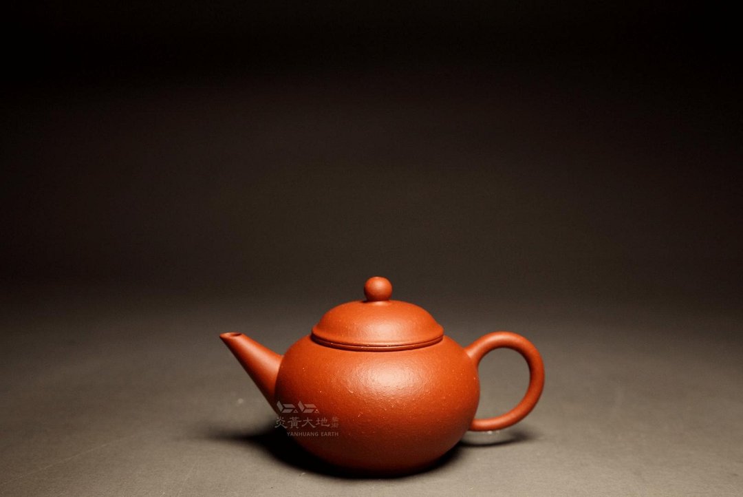 【薄胎水上漂】炎黄大地艺术 中国宜兴 传统手工制壶 老朱泥 120c - 茶具/茶杯 - 陶 红色