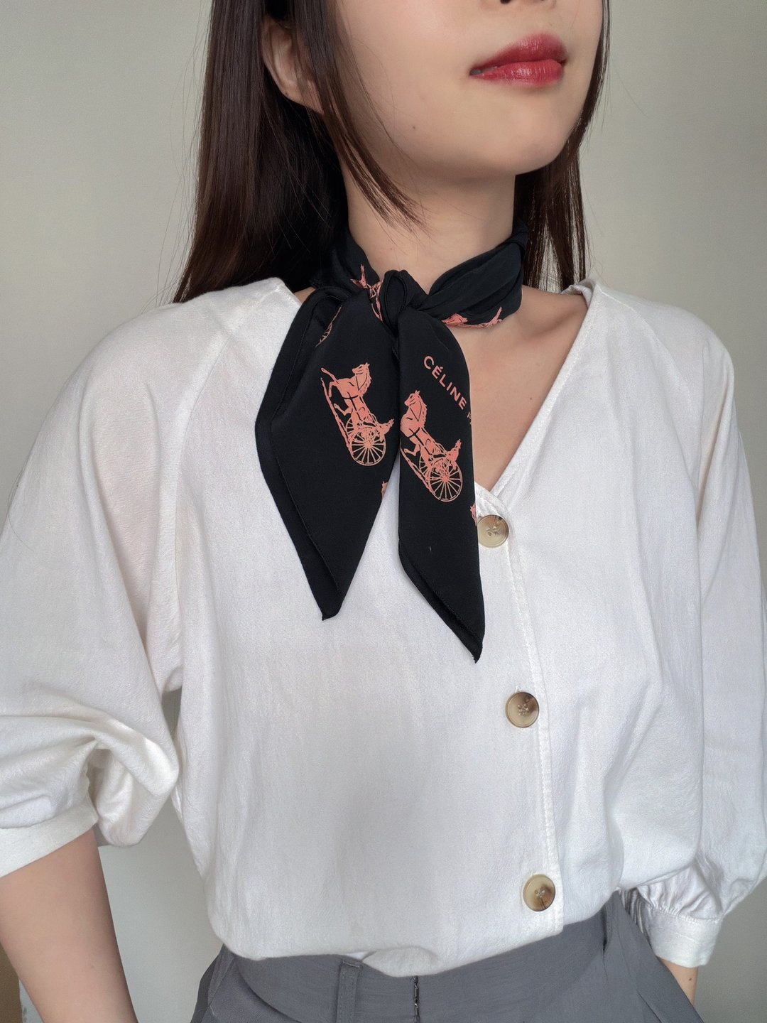 中古正品 Celine 真丝马车图案丝巾 思琳 小领巾 方巾 - 丝巾 - 丝．绢 黑色