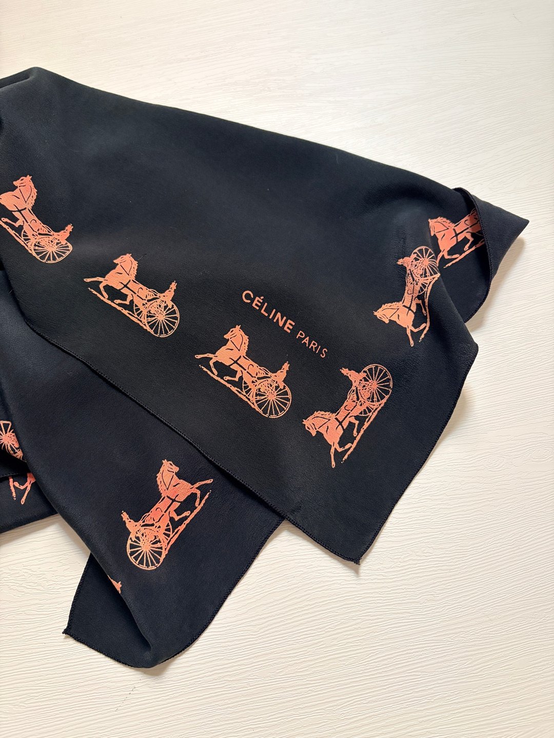 中古正品 Celine 真丝马车图案丝巾 思琳 小领巾 方巾 - 丝巾 - 丝．绢 黑色