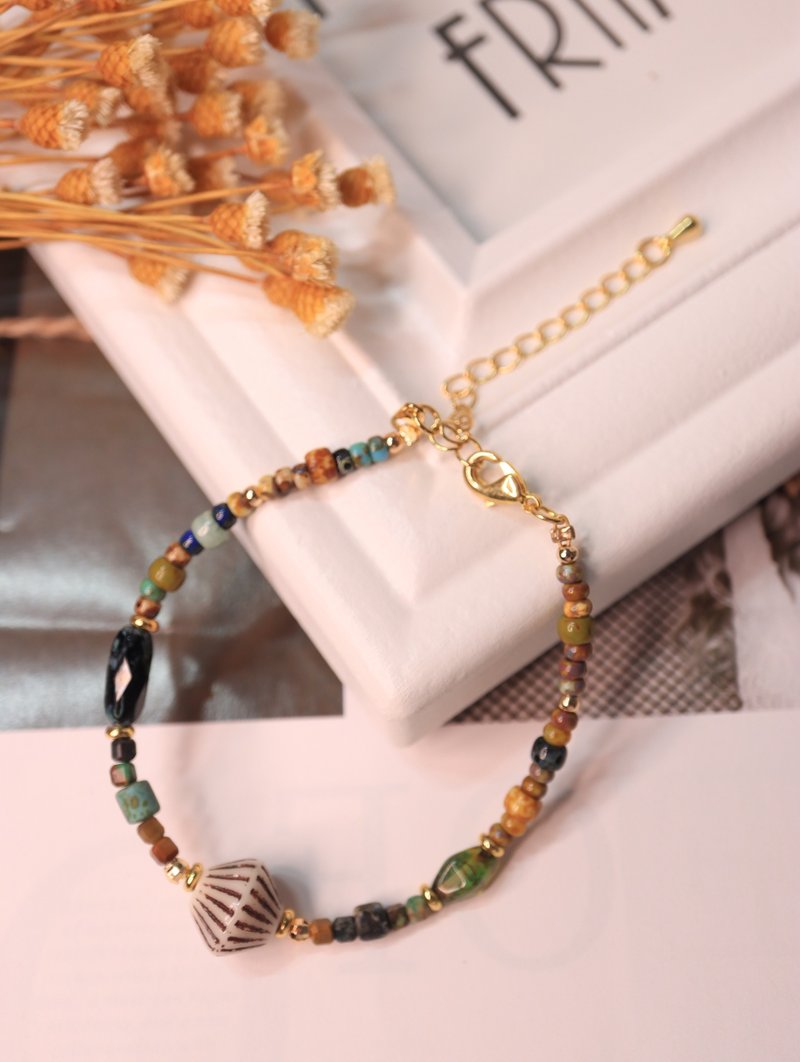 异国风捷克珠 × 14K包金   复古手链  手工混搭设计 - 手链/手环 - 玻璃 