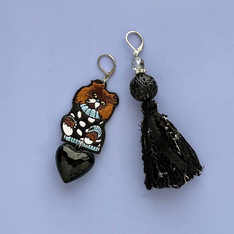 白色胡须猫・巧克力豆耳饰 - 耳环/耳夹 - 绣线 黑色