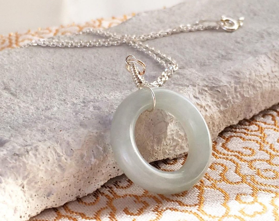 Natural Burmese jade ring ◇ SV pendant - 项链 - 宝石 银色
