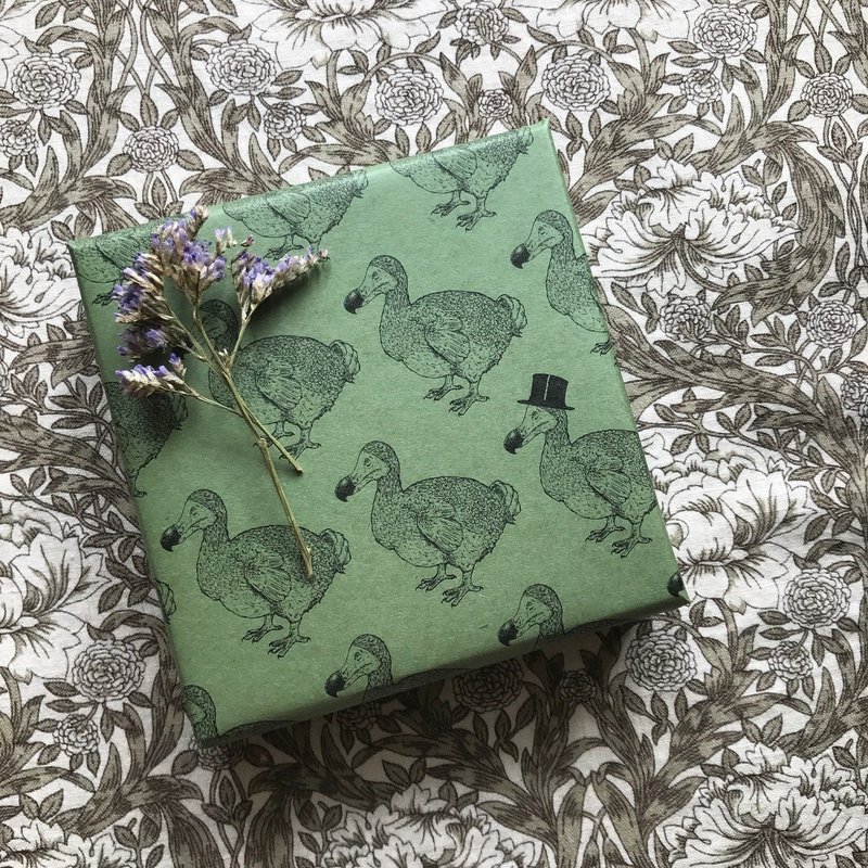 dodo bird wrapping paper - 包装材料 - 纸 绿色