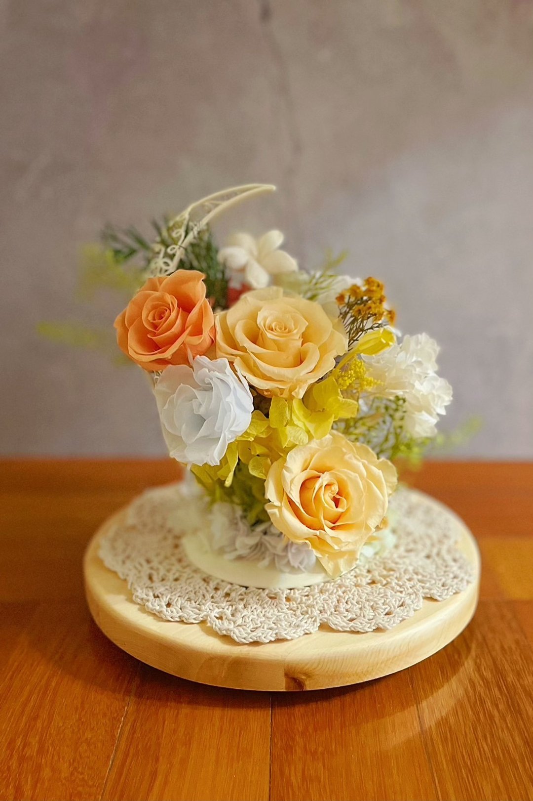 【花诉花艺】月型永生玫瑰桌花/开幕花礼/升迁桌花/祝贺花礼 - 摆饰 - 植物．花 多色