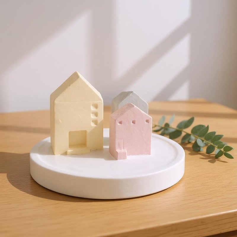 定制化礼物 小房子 + 扩香座 - 香薰/精油/线香 - 其他材质 白色