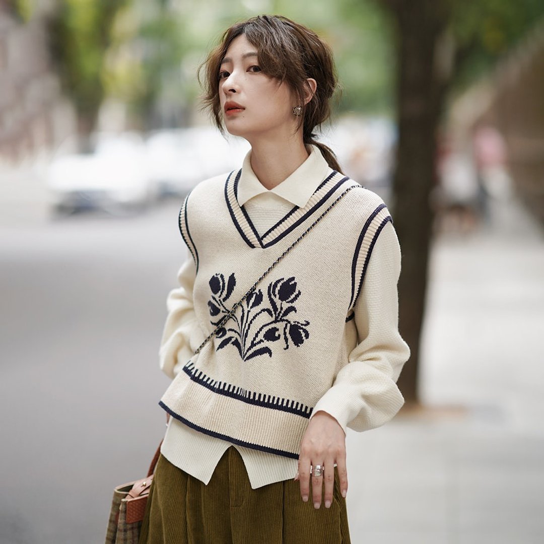 花卉针织提花背心|针织衫|秋冬款|Sora-1043 - 女装针织衫/毛衣 - 棉 多色