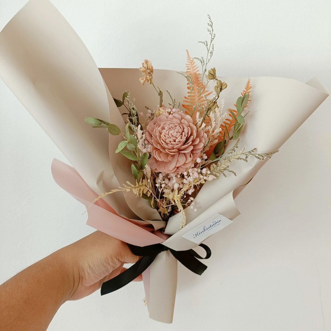 香氛索拉玫瑰永生干燥花束 情人节生日退休婚礼企业课程七夕教师 a - 干燥花/捧花 - 植物．花 多色