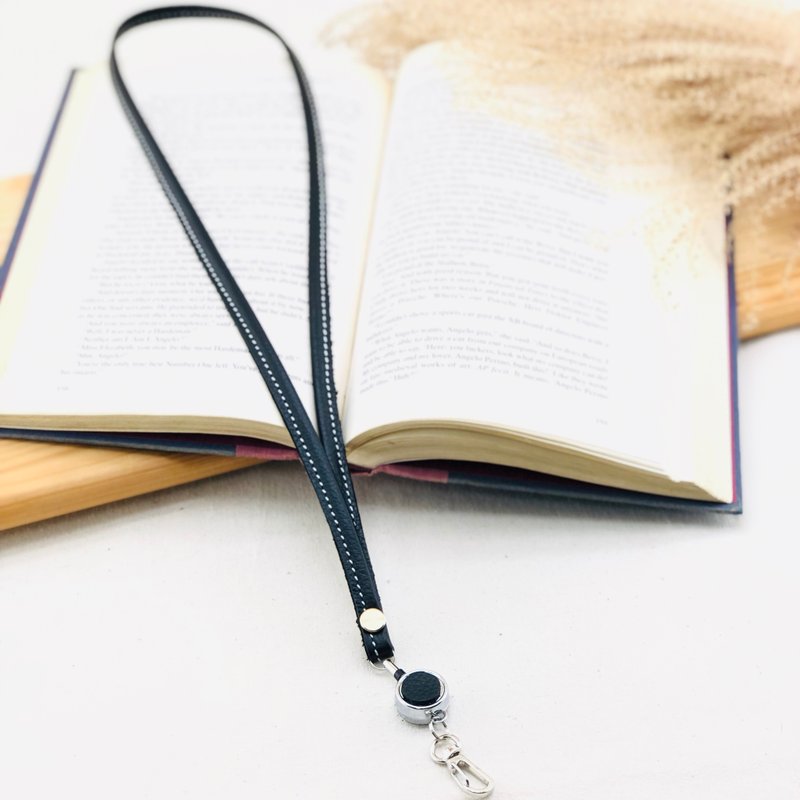 有格调。皮革颈绳+伸缩扣 - 识别证 / 钥匙圈 / 悠游卡 - 黑 - 挂绳/吊绳 - 真皮 黑色