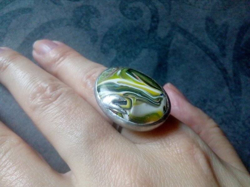 Colorful Chunky Glass ring. Soldered fused green yellow ring. ocean wave ring. - 戒指 - 玻璃 绿色