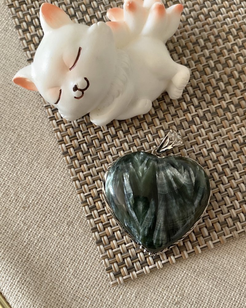 绽放之心绿龙晶 - 项链 - 水晶 