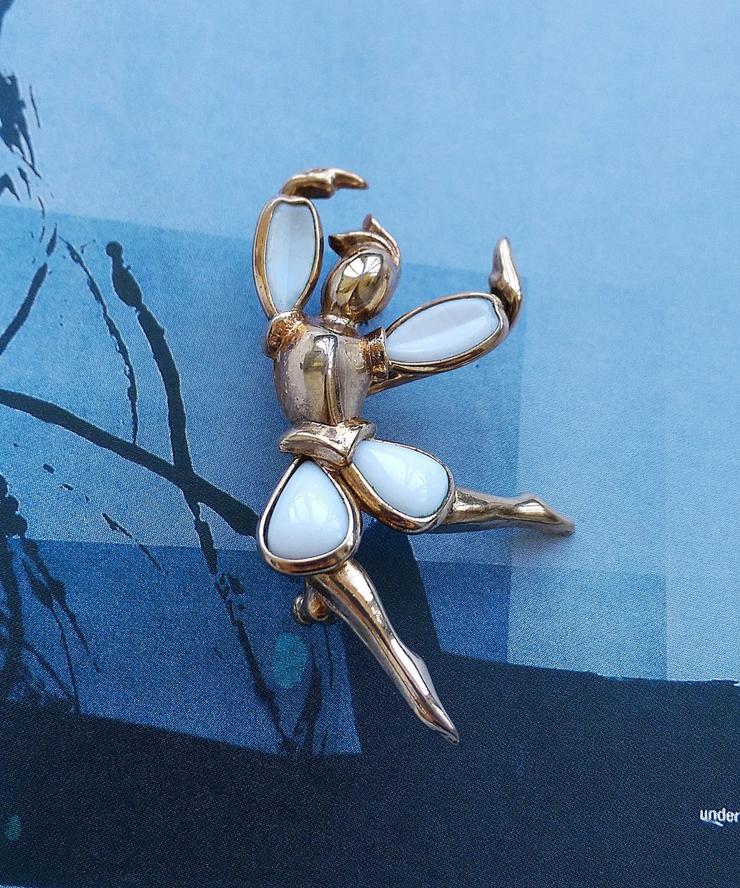 Vintage Jewelry 西洋古董饰品 Trifari优雅舞姿 芭蕾男舞者 别针 - 徽章/别针 - 其他金属 金色