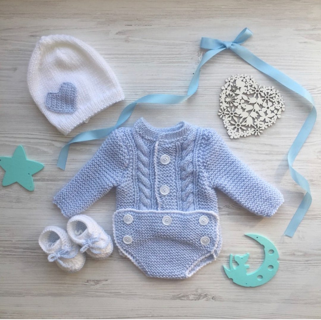 Hand knit outfit for baby boy. Blue and white romper, hat and booties for baby. - 包屁衣/连体衣 - 其他材质 蓝色