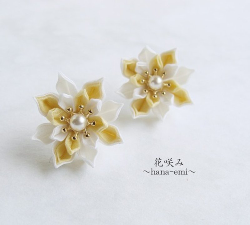 繁花盛开细工花耳环 黄色 日本传统工艺 针式夹式可选 - 耳环/耳夹 - 棉．麻 黄色