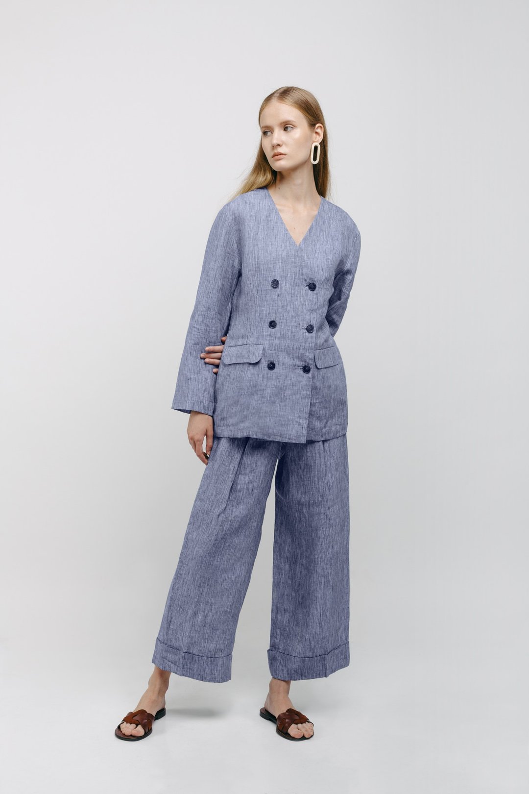 Double Breasted Blazer in Linen - 女装西装外套/风衣 - 亚麻 灰色