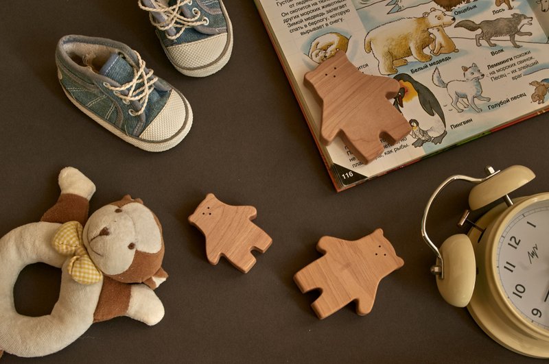 Nursery decor, wooden bears toys, pretend play toys, wooden Polar bears - 玩具/玩偶 - 木头 