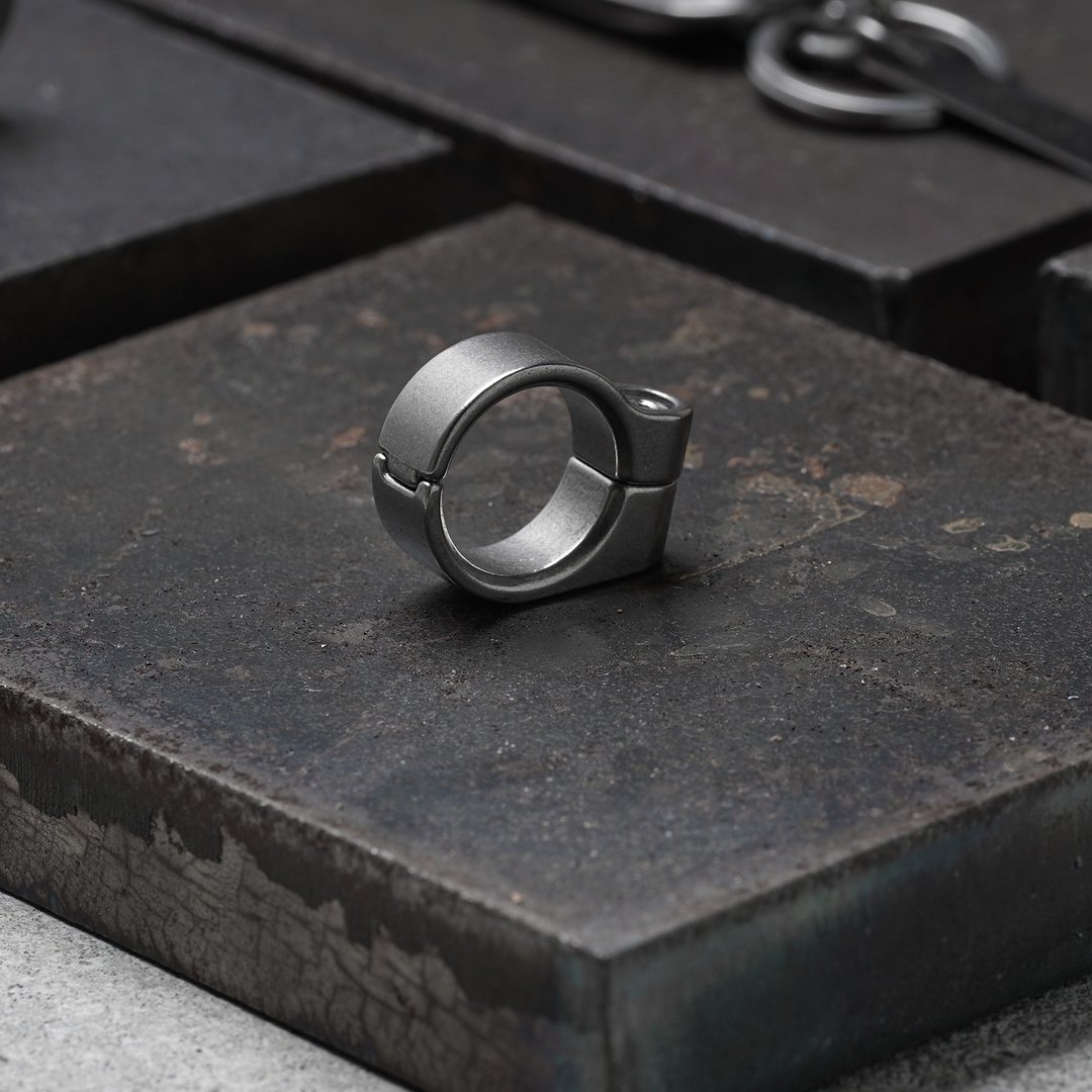 CLAMP RING TYPE A 316钢制戒指_钢色 - 戒指 - 不锈钢 银色