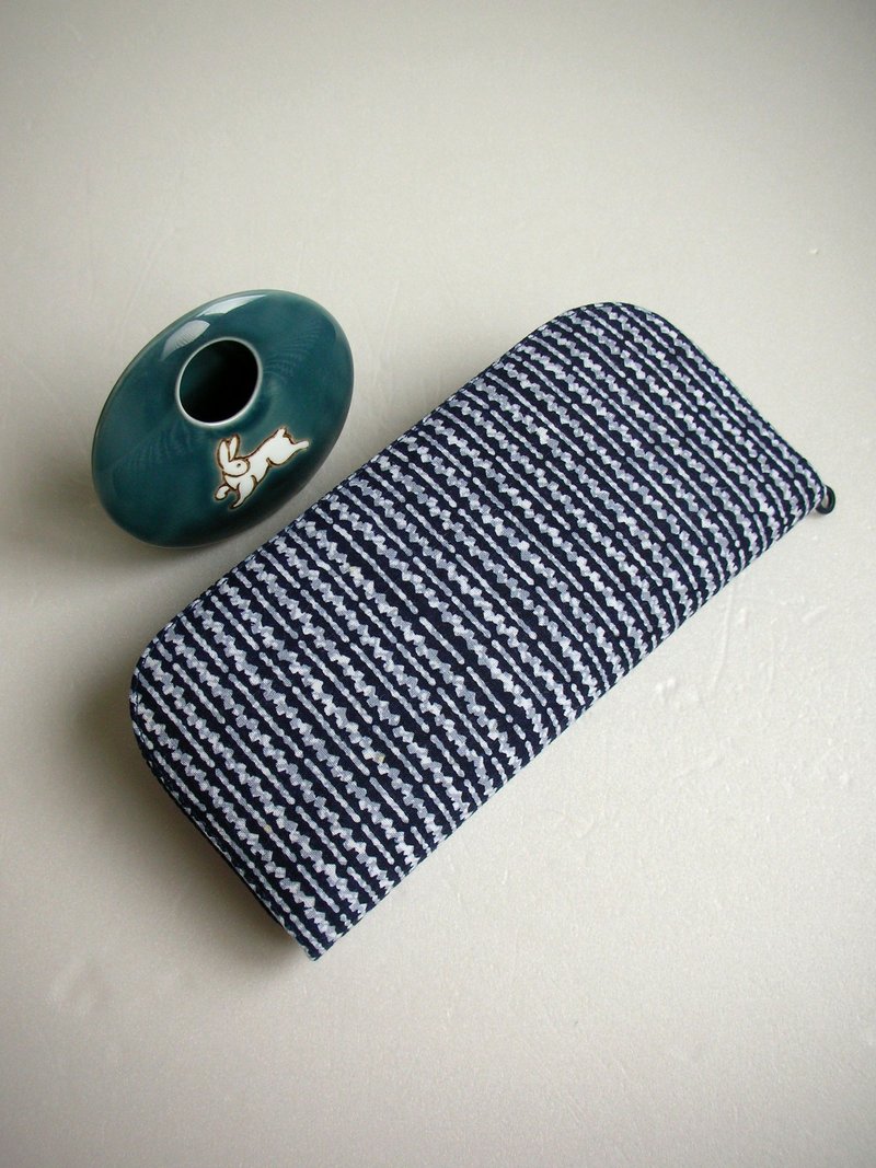 木棉古布【矶波】-长夹/皮夹/零钱包/礼物 - 皮夹/钱包 - 棉．麻 蓝色