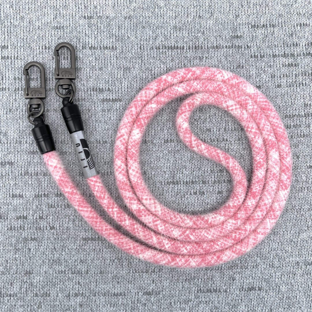 niji毛绒手机背绳  6mm White&Pink crosshatch - 其他 - 塑料 粉红色