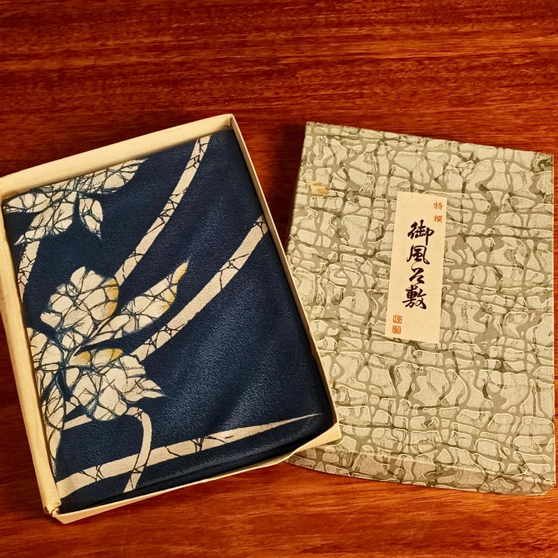 日本织物风吕敷布 各色花纹大条绵包巾/七入 - 餐垫/桌巾 - 棉．麻 多色