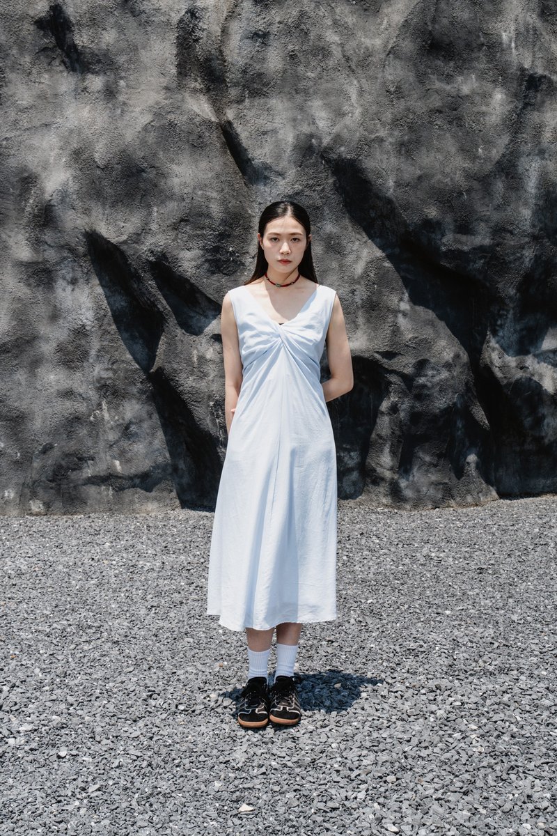 束腰连身裙 - 裙子 - 其他材质 蓝色