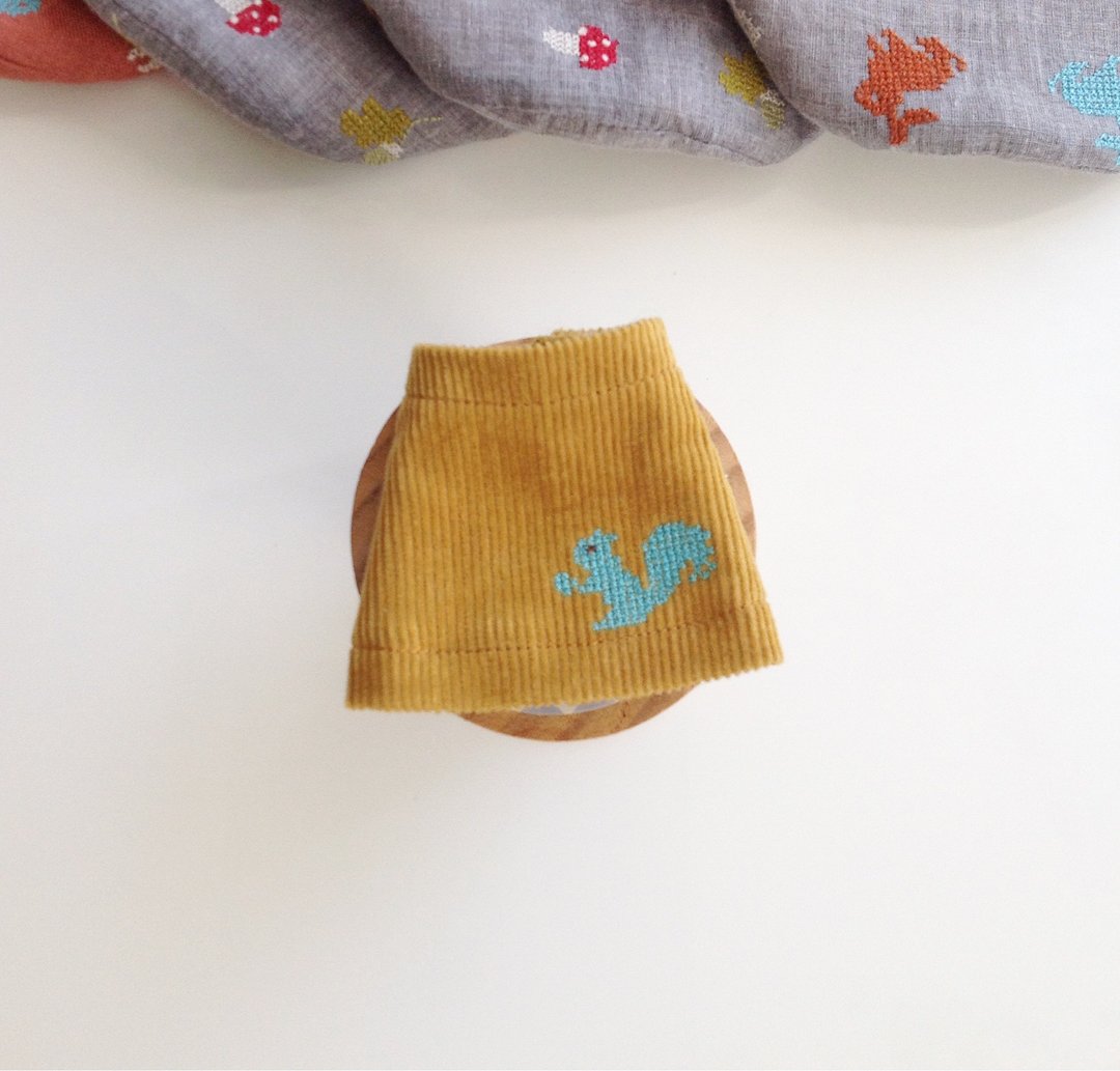 Skirt for Blythe. Corduroy skirt for Blythe. Short skirt for Blythe. - 玩偶/公仔 - 棉 