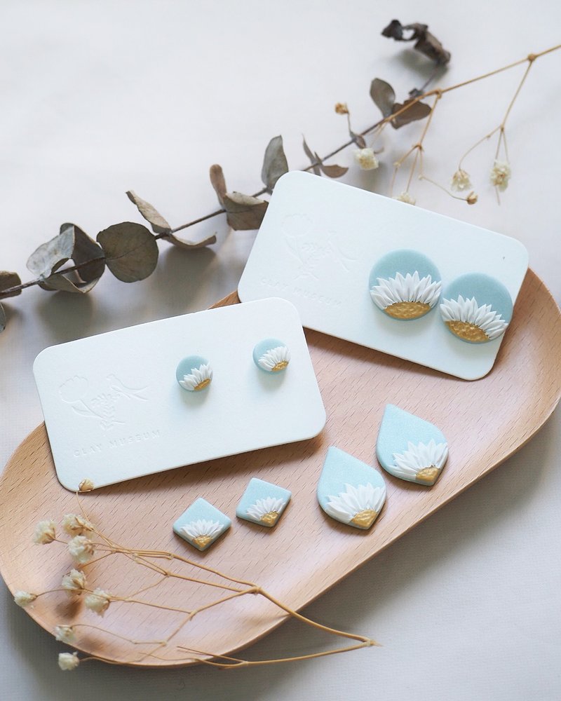 雏菊软陶耳钉 - 耳环/耳夹 - 其他材质 蓝色