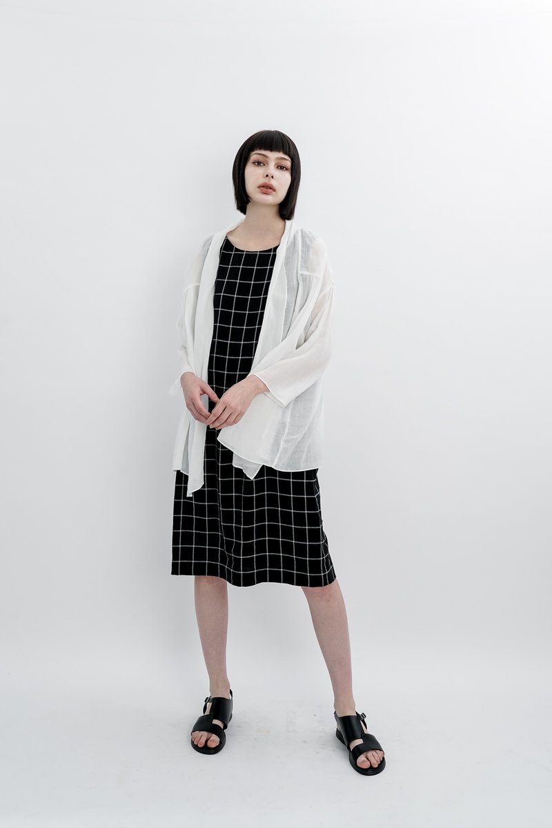 透凉感自然抽褶。白色麻料罩衫。春夏 | Ysanne - 女装休闲/机能外套 - 亚麻 白色