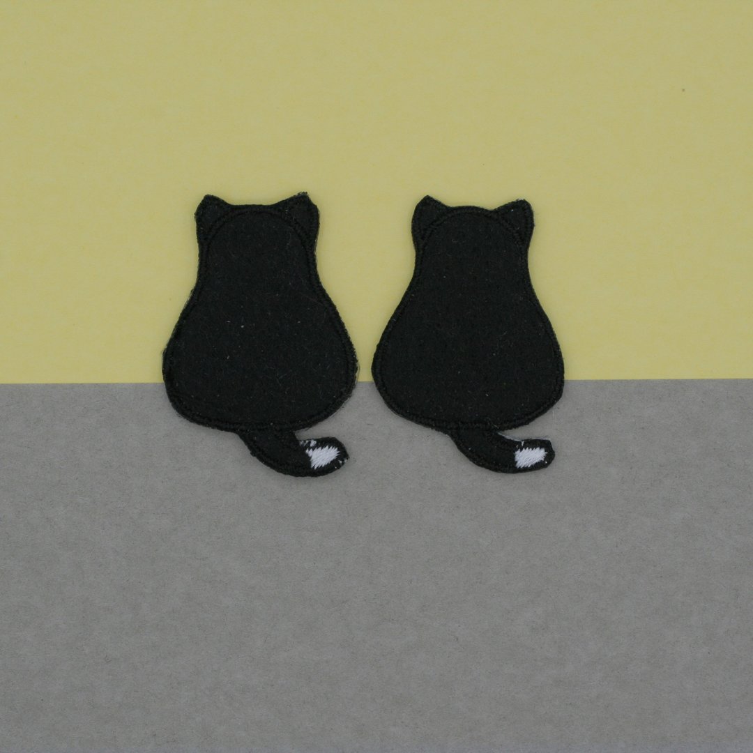 Mini Black Cat Iron Patch - 编织/刺绣/羊毛毡/裁缝 - 绣线 黑色