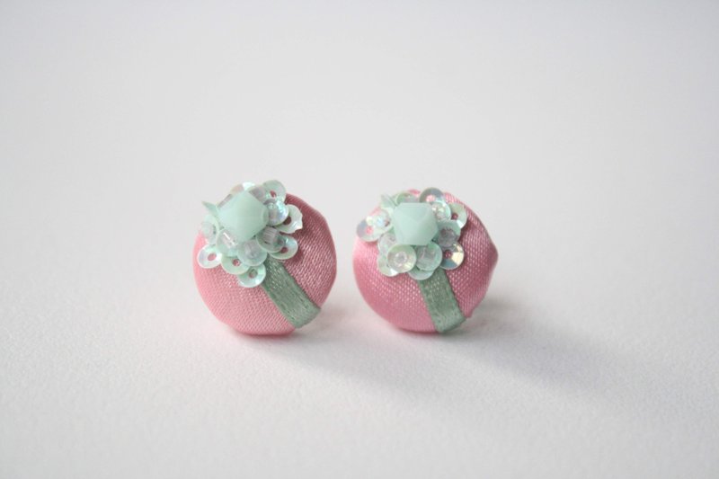 kurumi - 耳环/耳夹 - 其他材质 粉红色