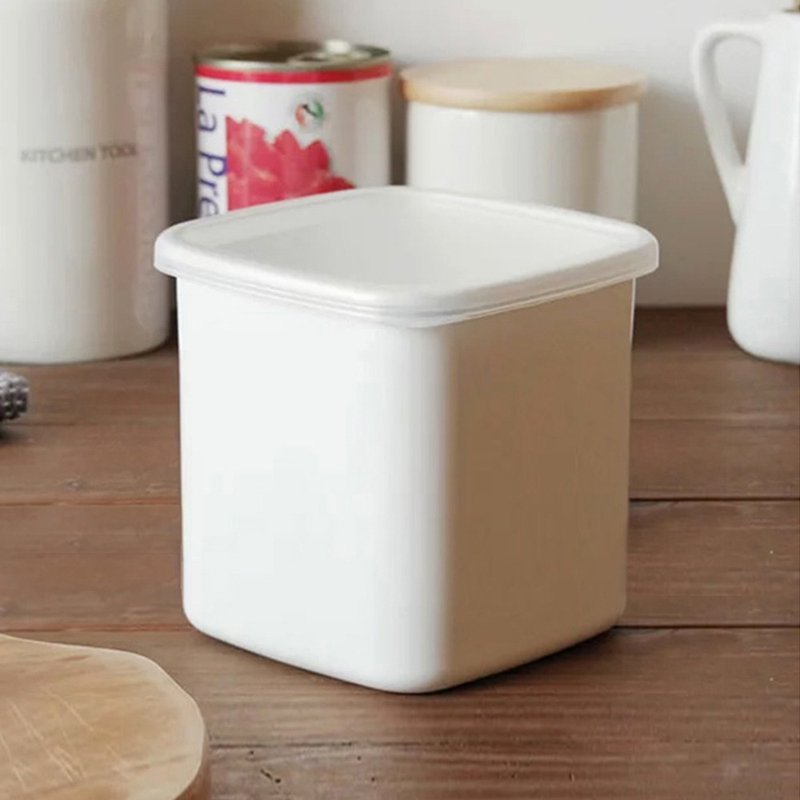 日本霜山 日系纯白风方形珐琅保鲜盒(附盖)-L-850ml-3入 - 便当盒/饭盒 - 珐琅 白色