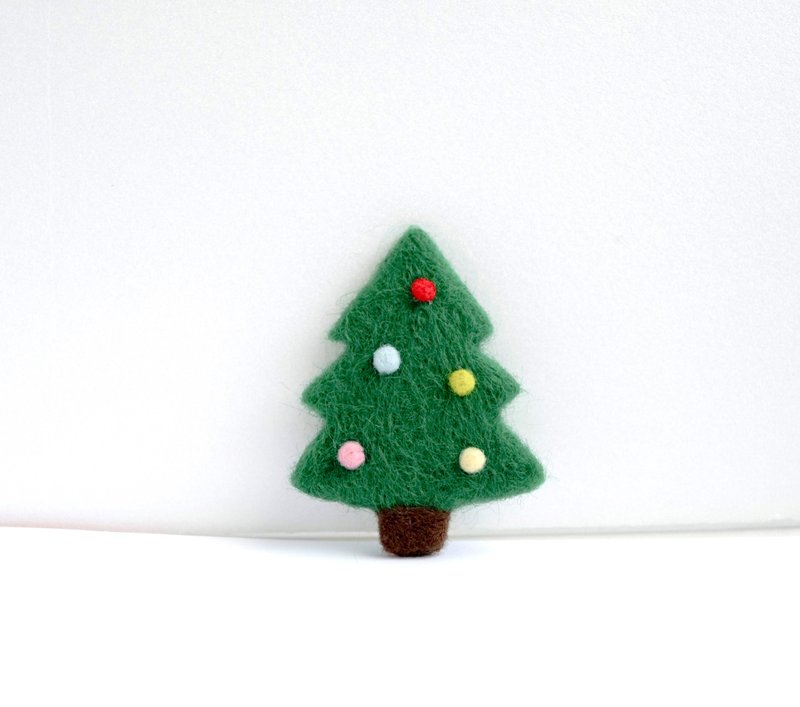 缤纷冬日圣诞树  羊毛毡  下单前请先与我们联系确认制作日程 - 胸针 - 羊毛 绿色