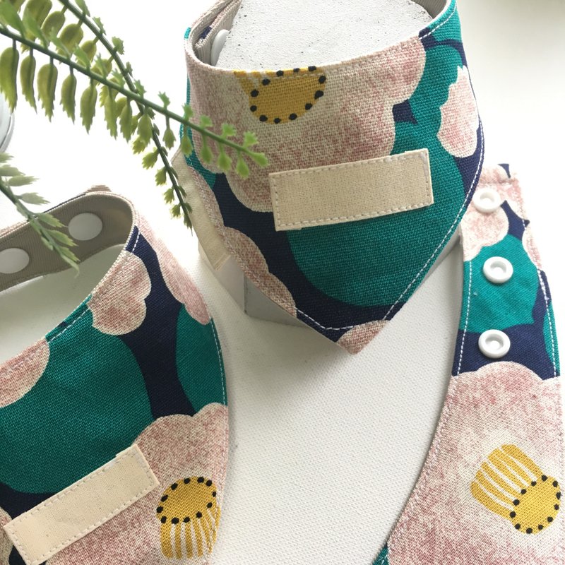 毛小孩三角领巾－想像海洋 - 项圈/牵绳 - 棉．麻 蓝色