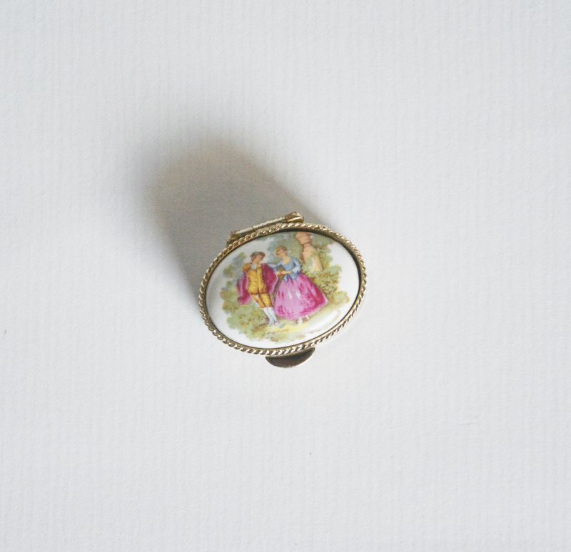 早期德国旧货 古董金属装饰小药盒 - 摆饰 - 其他金属 多色