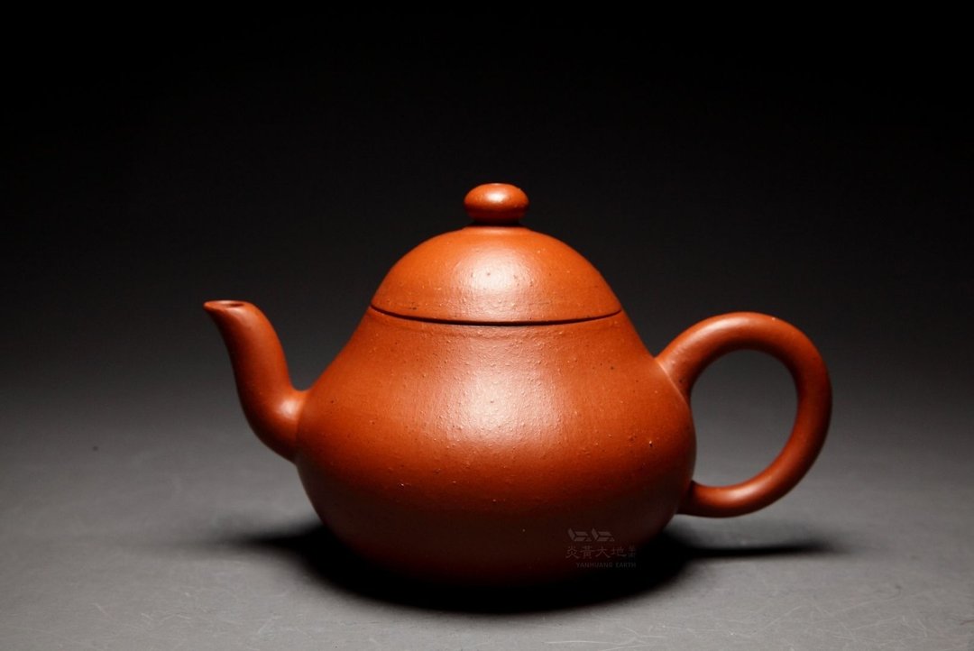 【梨式19】龙山堂 古法纯手工 摹古系列 小煤窑老朱泥150cc - 茶具/茶杯 - 陶 红色
