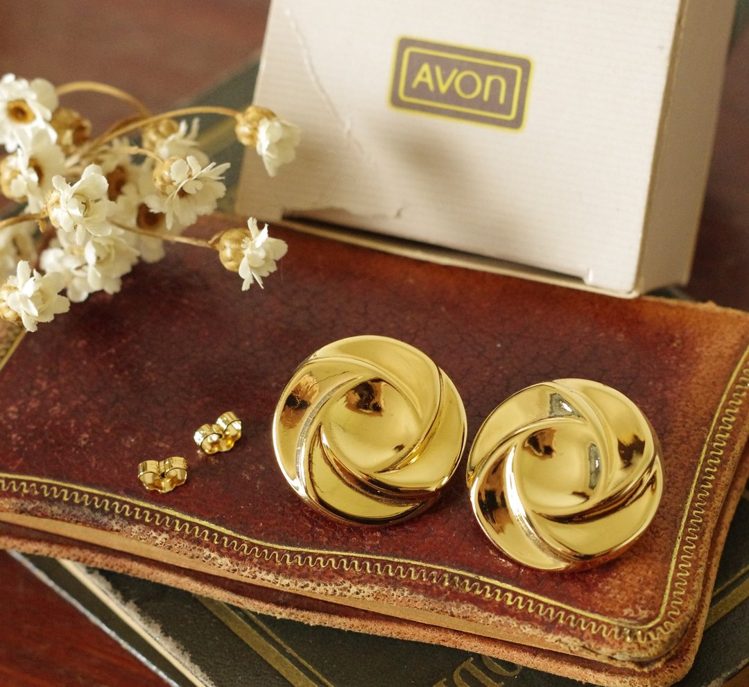 古董金色漩涡飞碟圆形针式耳环 AVON P491 - 耳环/耳夹 - 其他金属 金色