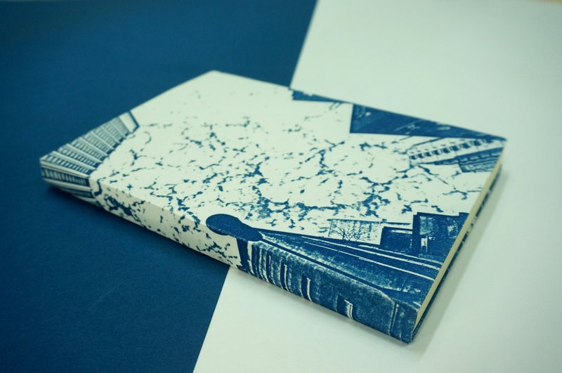 香港 湾仔 天空 朵朵云 新旧建筑物 交替  手帐 手工笔记本 - 笔记本/手帐 - 纸 