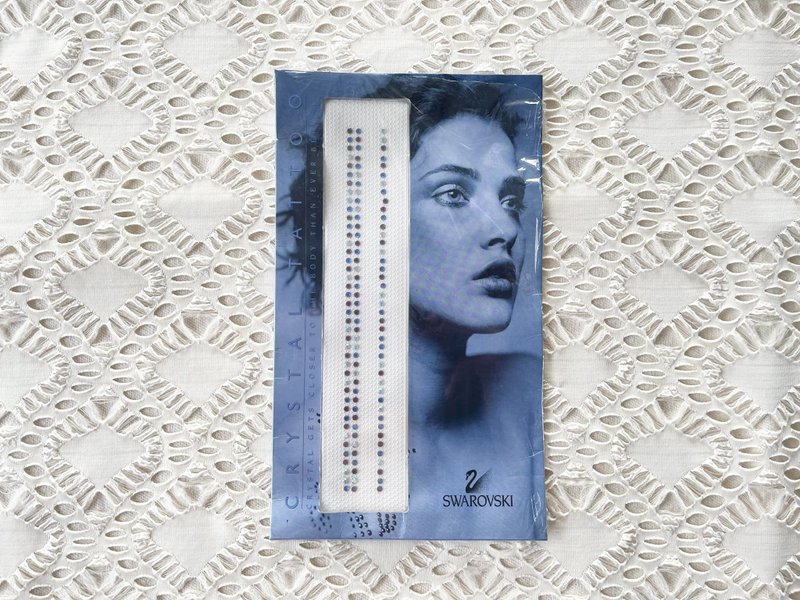 水钻，身体首饰，施华洛世奇品牌，包装内，全新，从未使用。 - 金工/饰品 - 其他材质 紫色