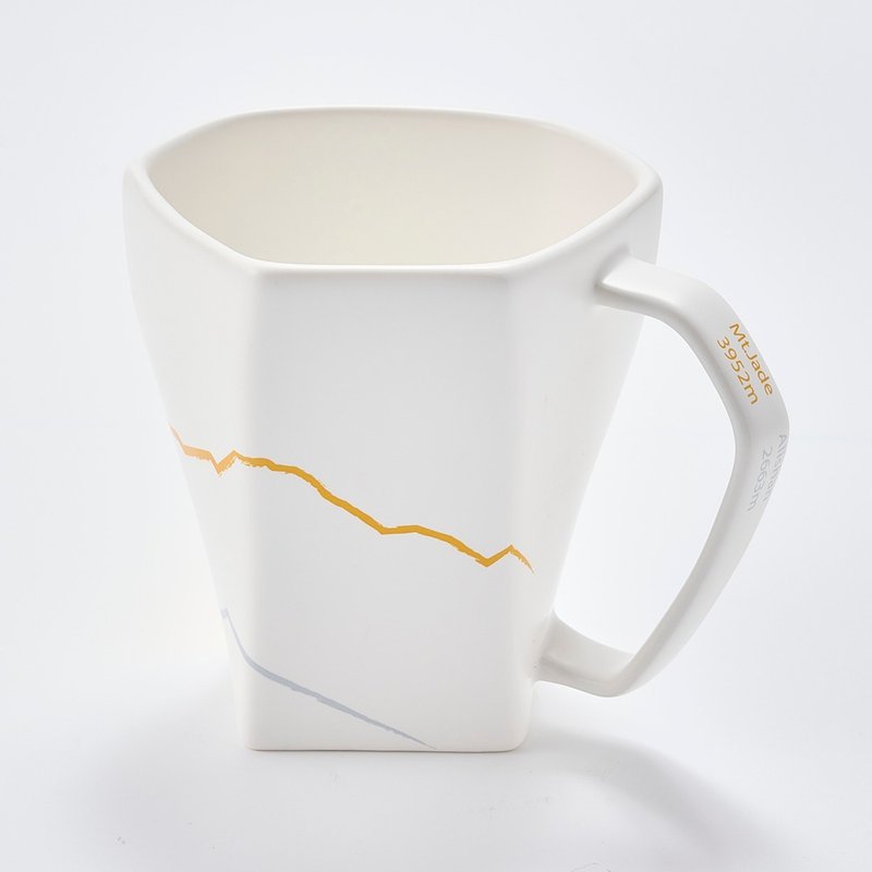 台湾山陵线天灯马克杯 - 咖啡杯/马克杯 - 陶 