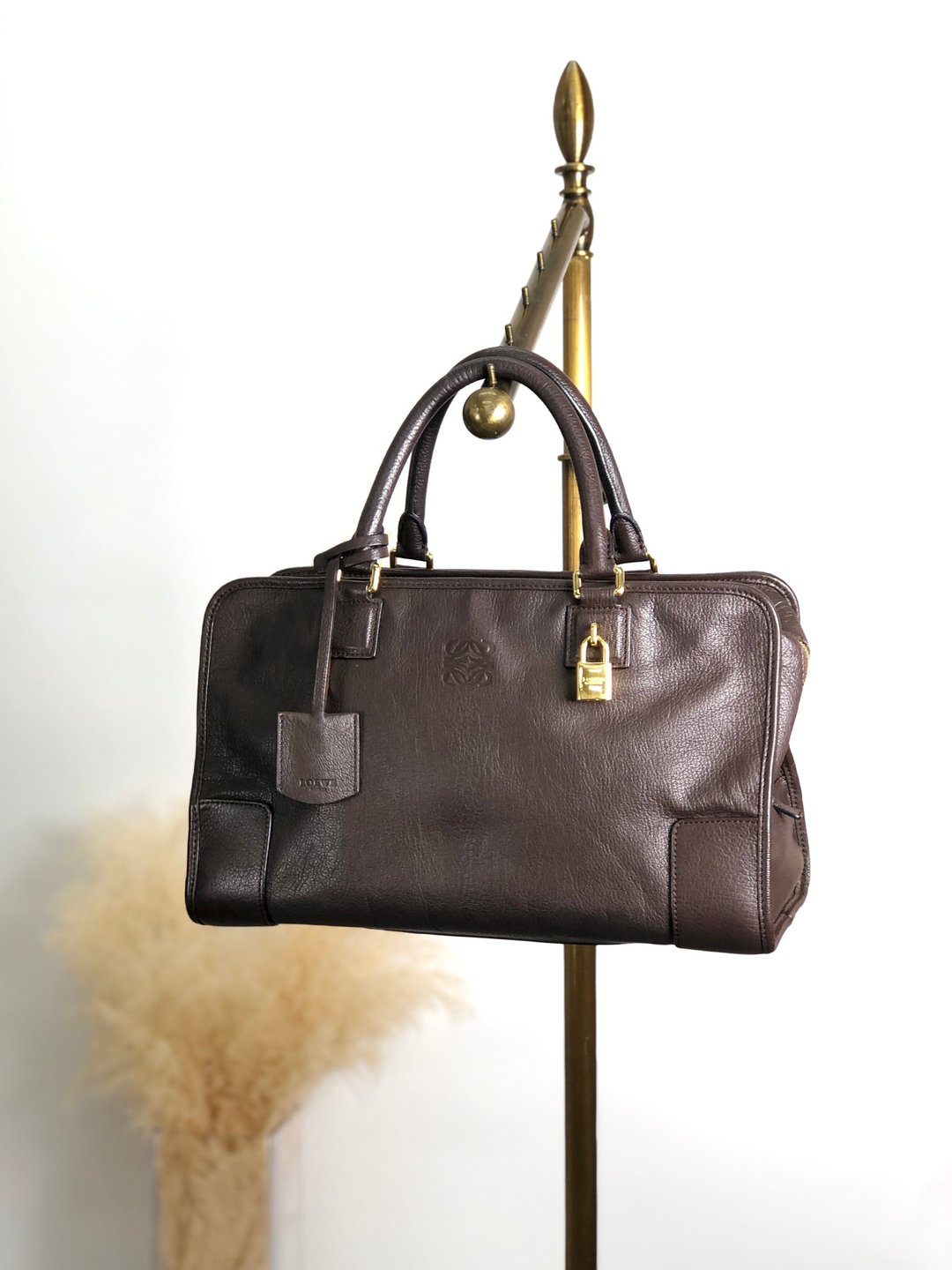 【日本直送，品牌二手包】LOEWE Amazona 36 手提包棕anagram 皮革 迷你 波士顿 复古 旧 egu8tm - 手提包/手提袋 - 真皮 咖啡色