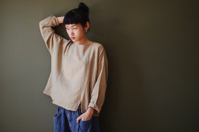 OMAKE Select 中长袖秋季四边片状开衩薄棉上衣 褐 - 女装上衣 - 棉．麻 卡其色