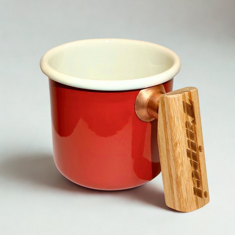 Truvii 桧木把手双色珐琅杯 露营杯 - 苹果红 - 其他杯子 - 珐琅 红色