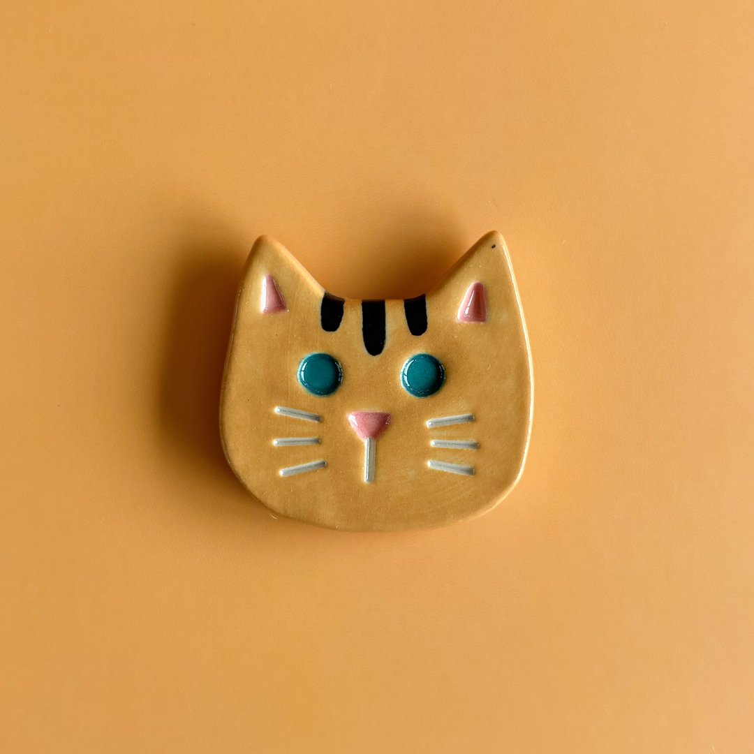 陶瓷猫磁铁 - 冰箱贴/磁贴 - 陶 橘色
