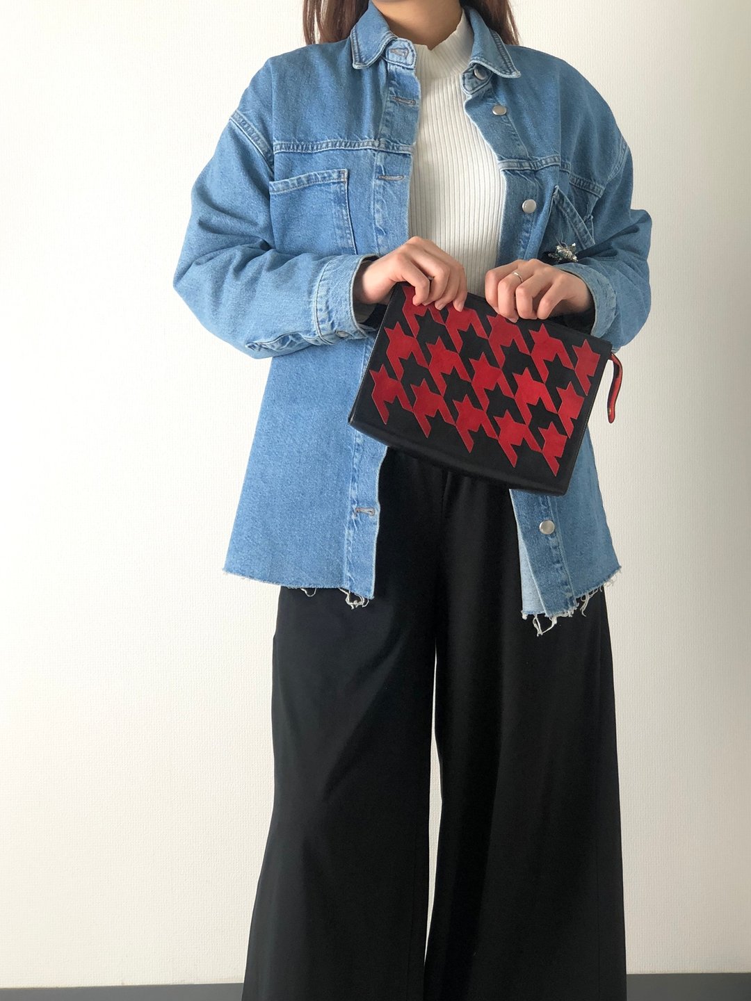 【 日本直送 名牌中古包 】CELINE 凯旋门图腾 经典格纹 皮革 手拿包 黑色 vintage znyz77 - 手拿包 - 真皮 黑色