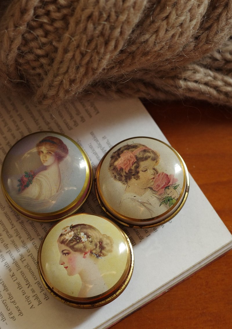 老杂货老又好古董珠宝 Vintage 三个英国制仕女小盒子一起卖 W10 - 其他 - 其他金属 金色