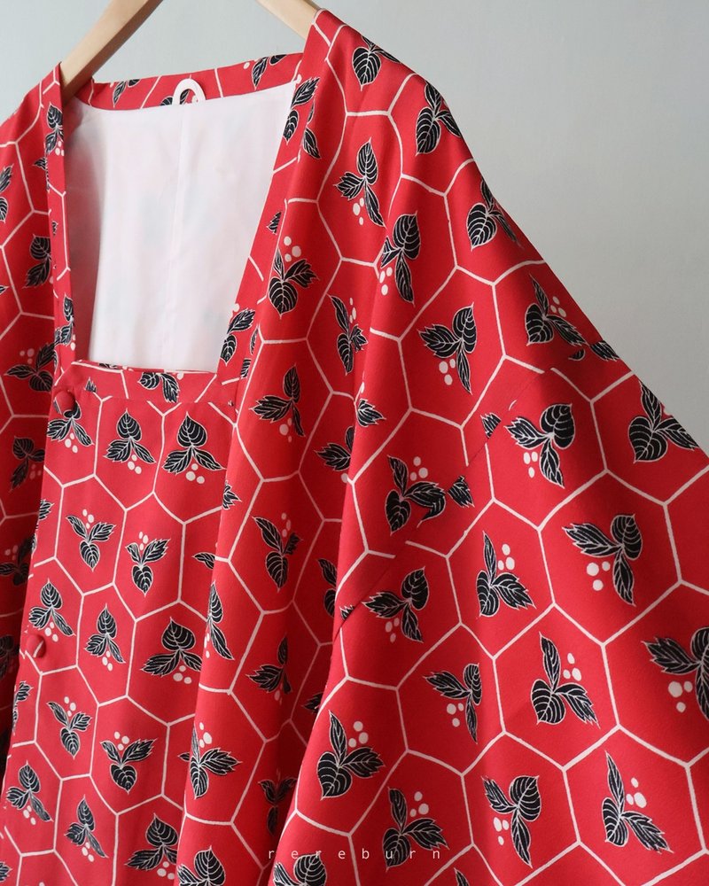 日本制和风印花薄款红色古着道行羽织和服外套 - 女装休闲/机能外套 - 聚酯纤维 红色