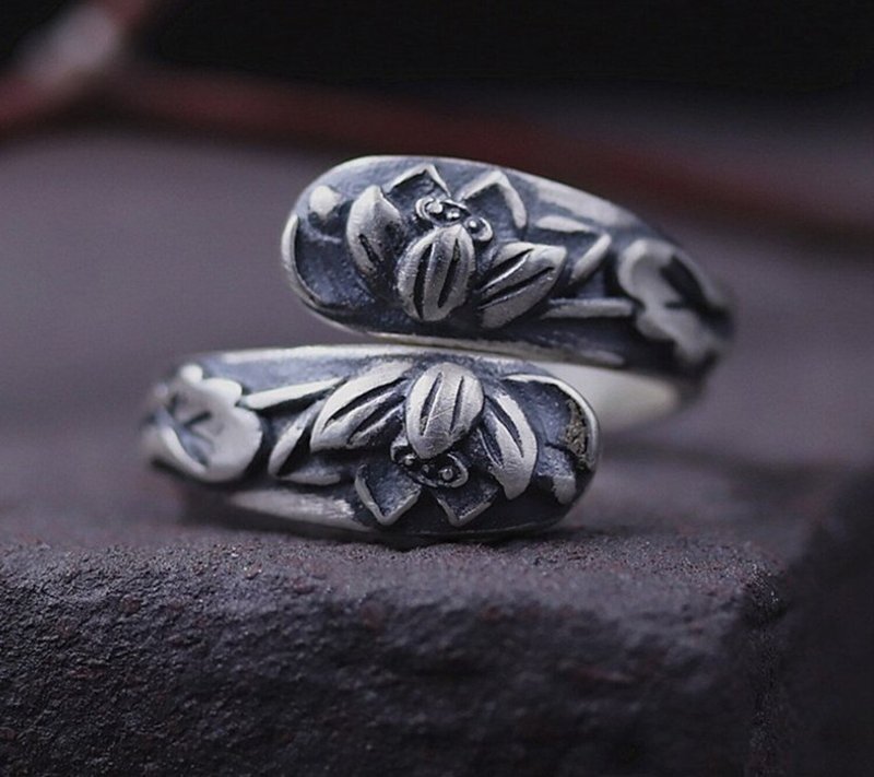 Real 990 Fine Silver Women Ethnic Rings Handmade Embossed Lotus Flower Finger - 戒指 - 纯银 银色