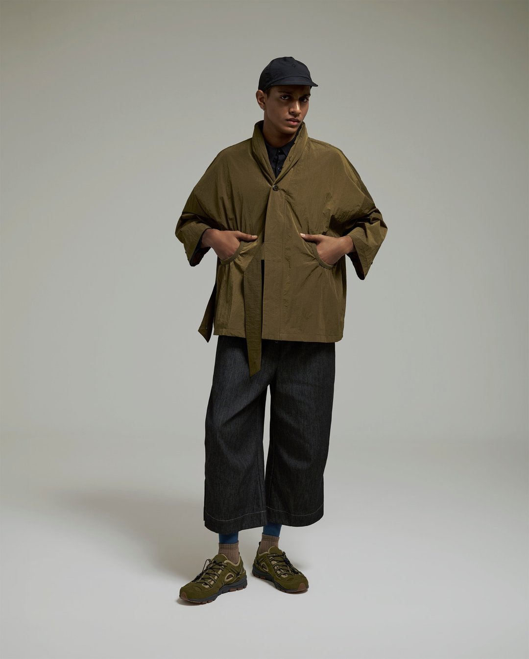 预购：连帽和服式外套 (橄榄绿) - 女装休闲/机能外套 - 尼龙 绿色